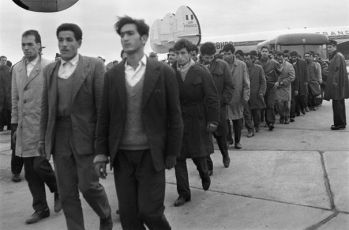 17 Ekim 1961 Fransa'da Cezayir Gösterişcileri http://goo.gl/ld7Pej